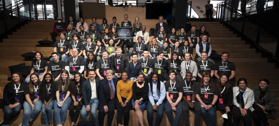 Students from 10 National Finalist schools across the country presented their STEM projects to judges at the Samsung Solve for Tomorrow Pitch Event on Monday, April 25, 2022 in New York City at Samsung 837. Credit: SAMSUNG